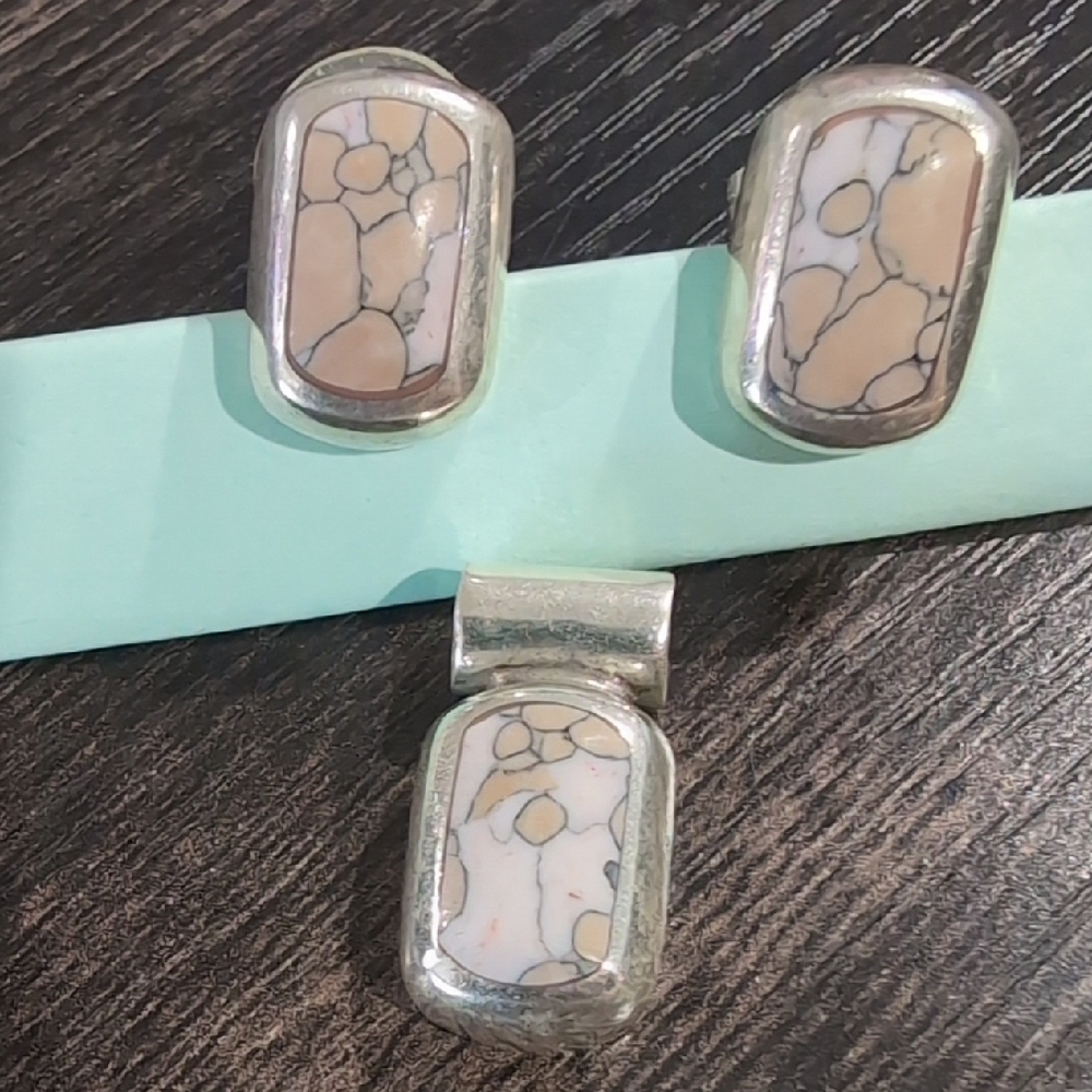 Silver White and Beige Mosaic Stone Pendant & Earrings Set